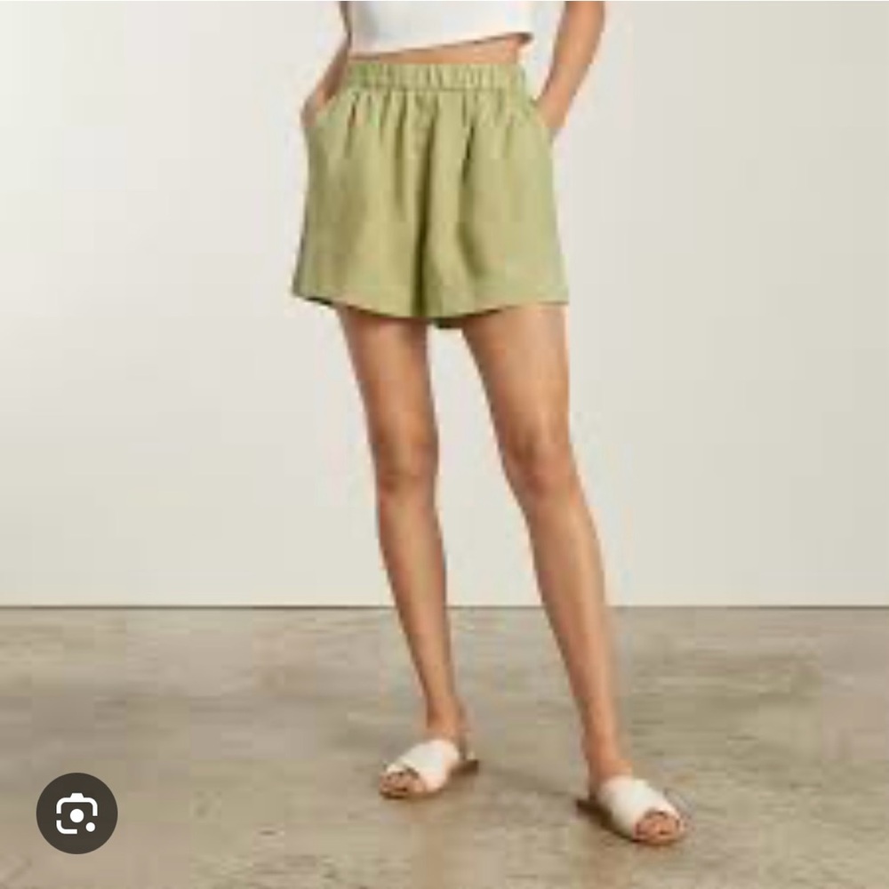 Everlane Women's Olive Shorts